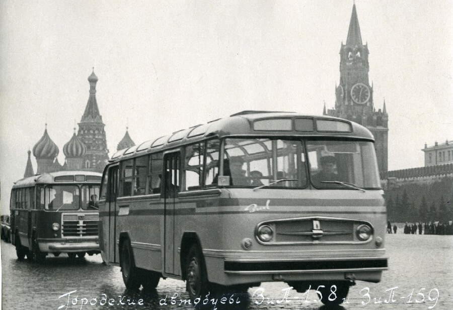 Городские автобусы ЗиЛ-158 и ЗиЛ-159. 1958